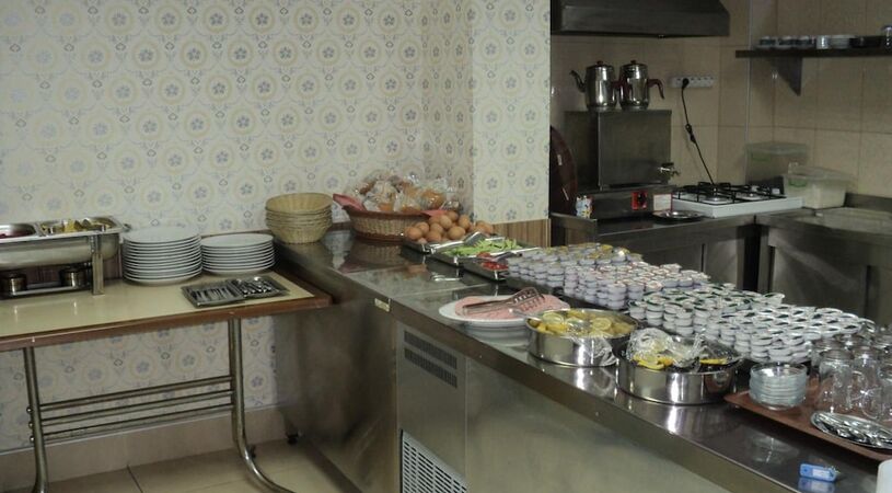 Yavuz Hotel