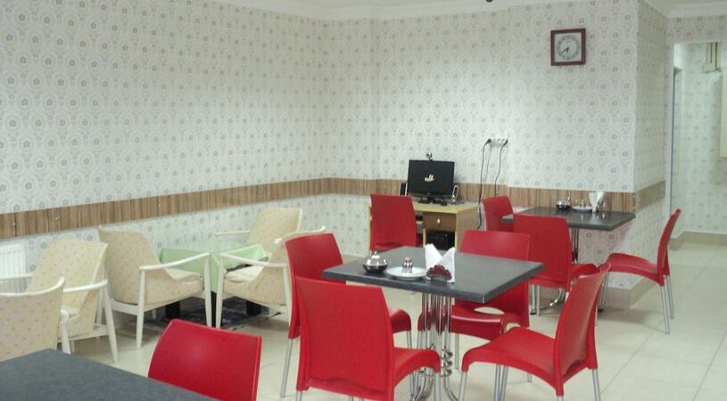 Yavuz Hotel