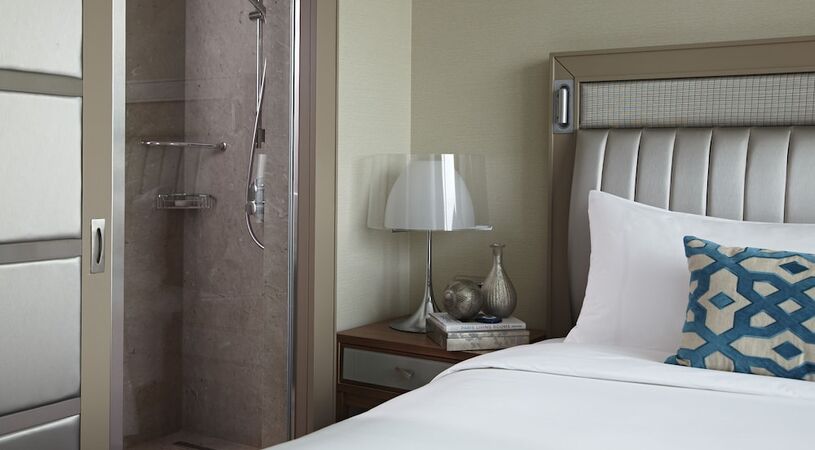 Renaissance Istanbul Polat Bosphorus Hotel