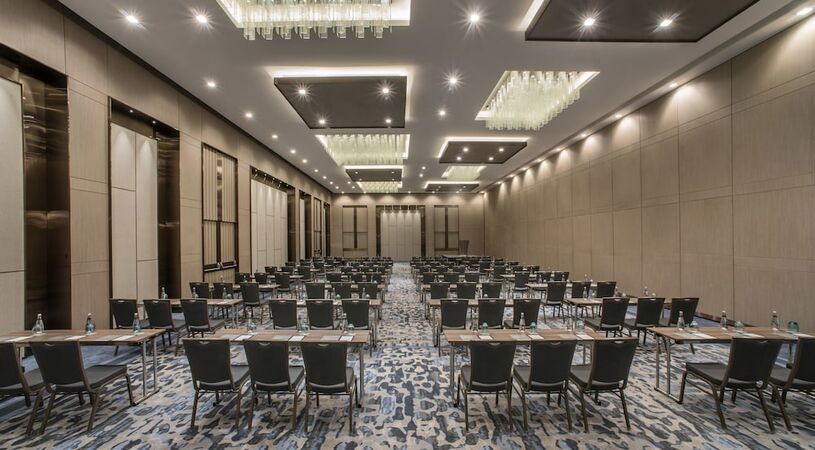 Renaissance Polat Istanbul Hotel