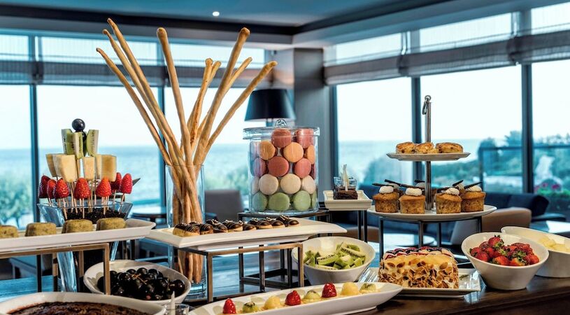 Renaissance Polat Istanbul Hotel