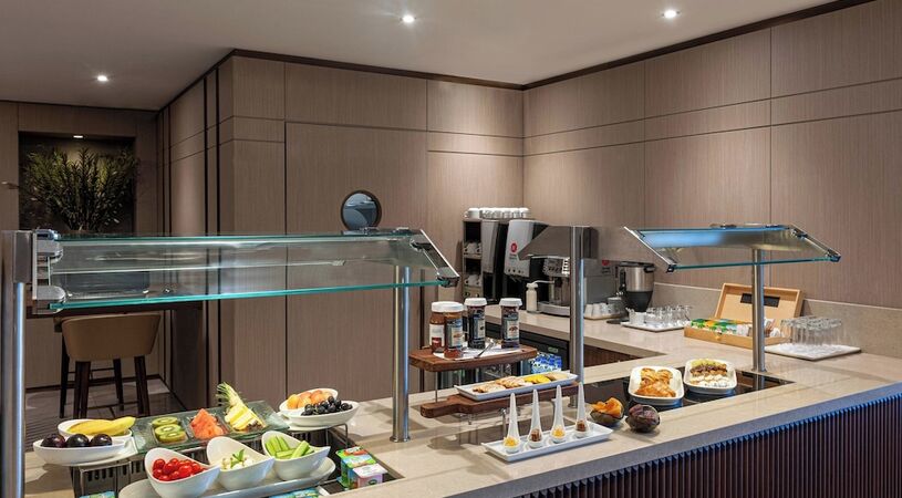 Renaissance Polat Istanbul Hotel