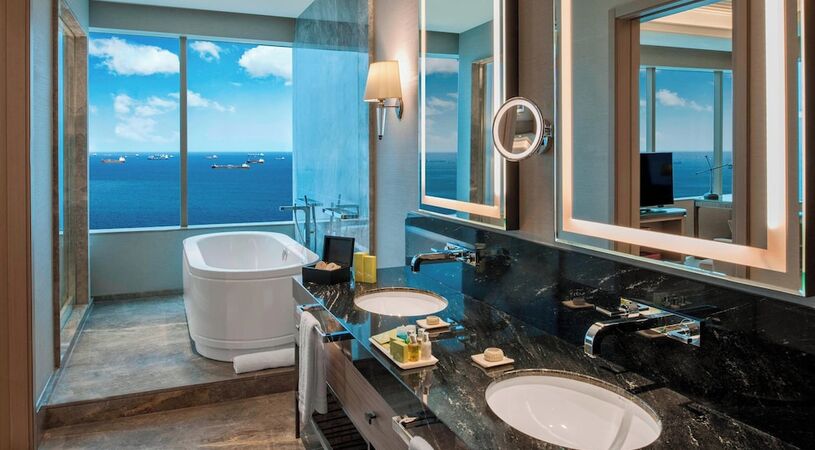 Renaissance Polat Istanbul Hotel