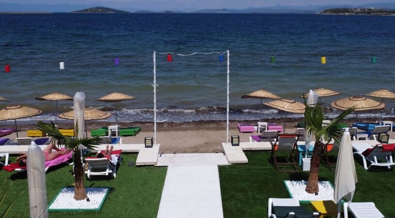 Neo Beach Cunda Hotel