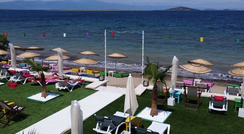 Neo Beach Cunda Hotel