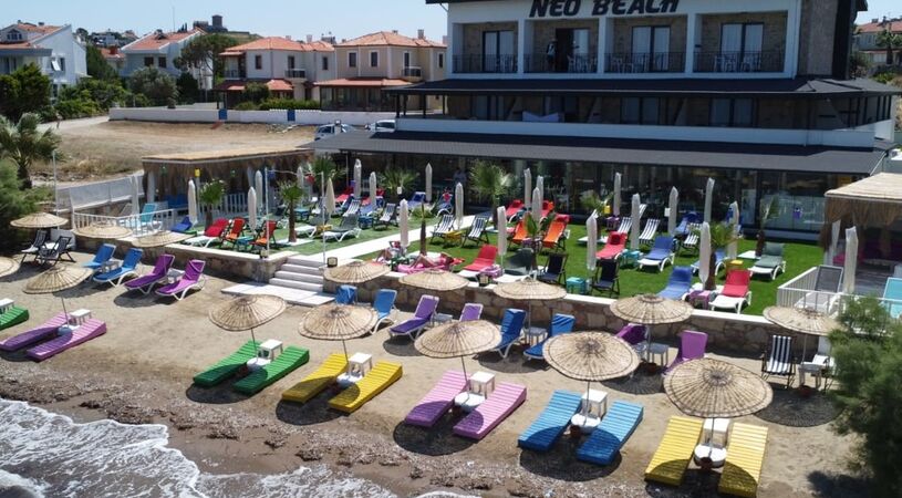 Neo Beach Cunda Hotel