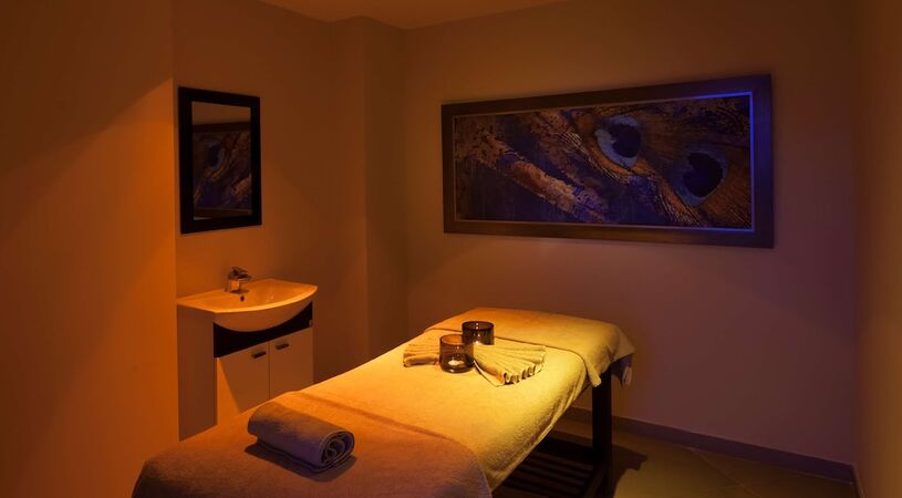 DoubleTree by Hilton Hotel Istanbul - Sirkeci