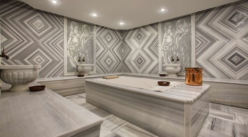 DoubleTree by Hilton Istanbul Avcilar