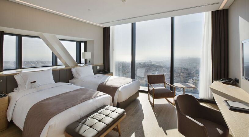 DoubleTree by Hilton Istanbul Avcilar