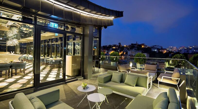 DoubleTree by Hilton Hotel Istanbul - Piyalepasa