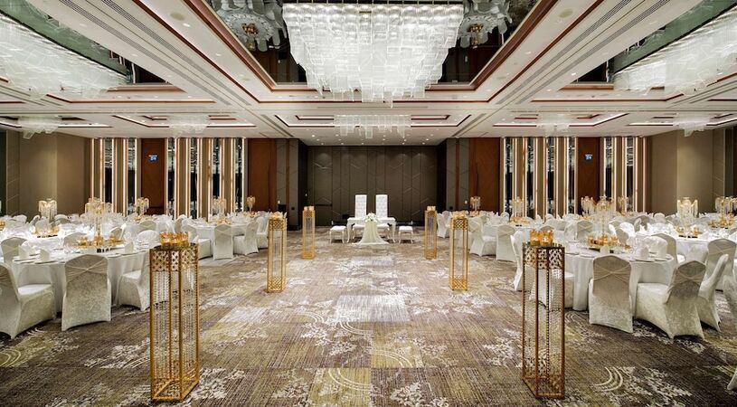 DoubleTree by Hilton Hotel Istanbul - Piyalepasa