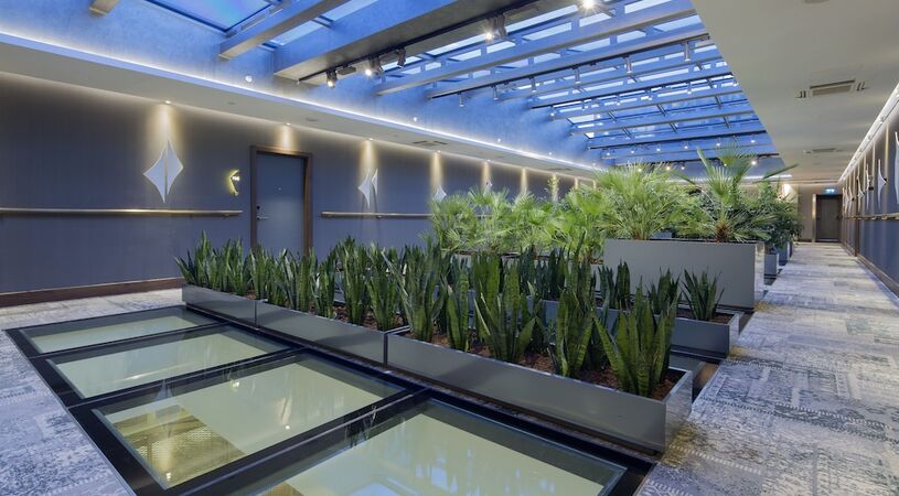 DoubleTree by Hilton Hotel Istanbul - Piyalepasa