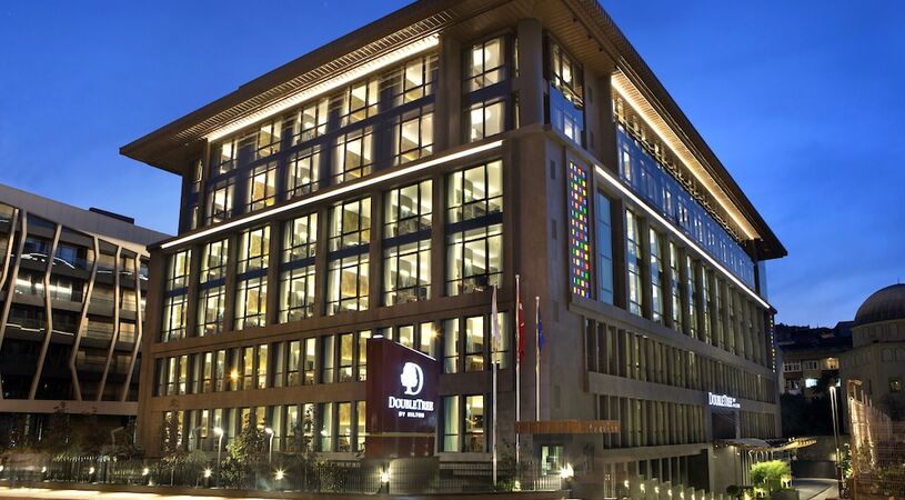DoubleTree by Hilton Hotel Istanbul - Piyalepasa