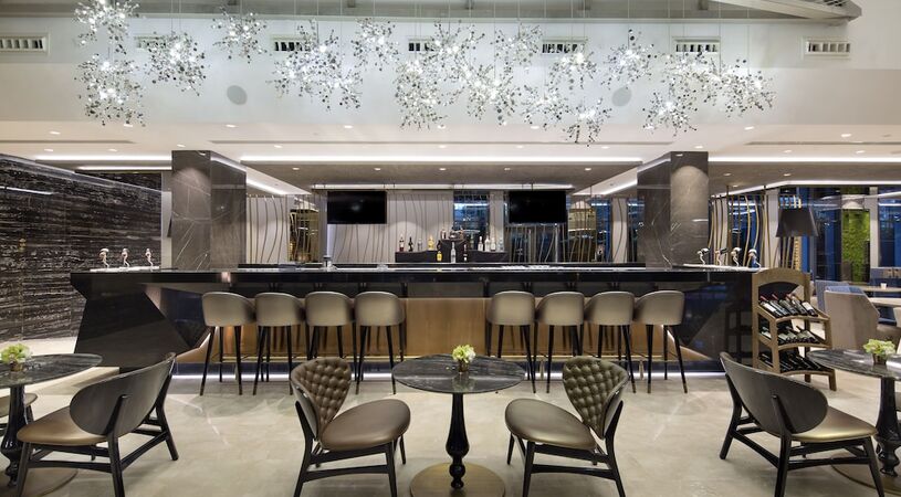 DoubleTree by Hilton Hotel Istanbul - Piyalepasa