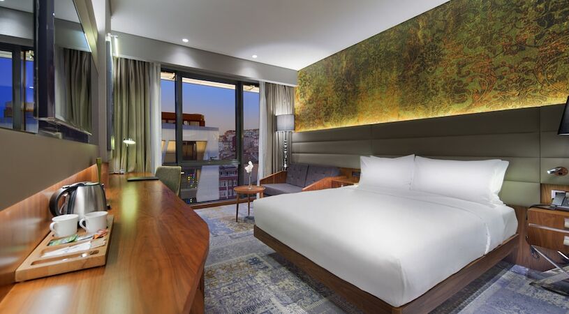 DoubleTree by Hilton Hotel Istanbul - Piyalepasa