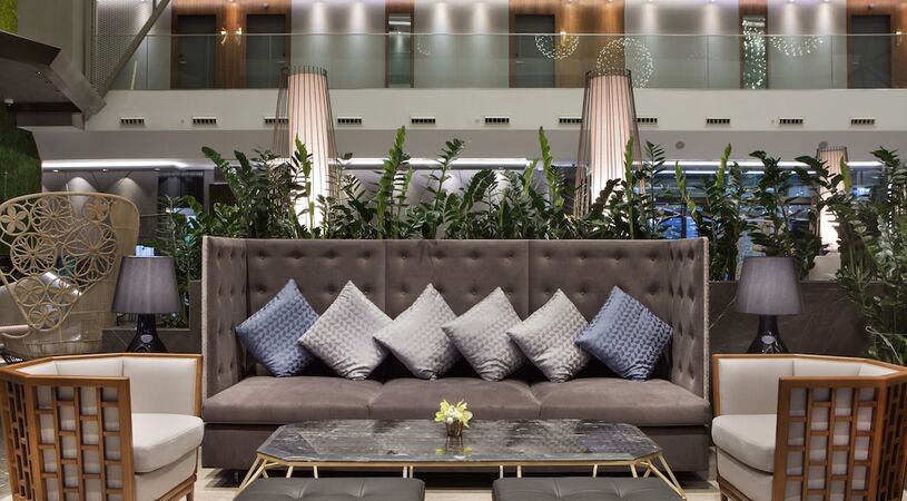 DoubleTree by Hilton Hotel Istanbul - Piyalepasa