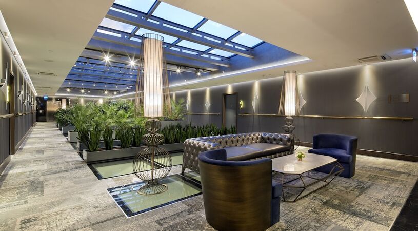 DoubleTree by Hilton Hotel Istanbul - Piyalepasa