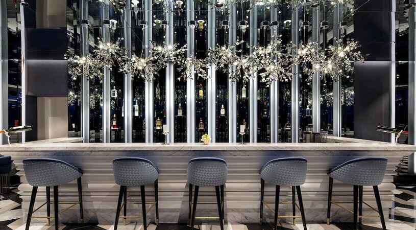 DoubleTree by Hilton Hotel Istanbul - Piyalepasa