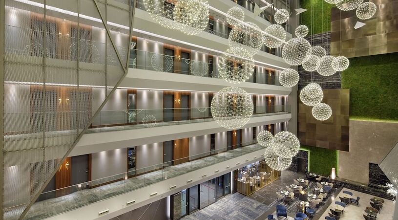 DoubleTree by Hilton Hotel Istanbul - Piyalepasa