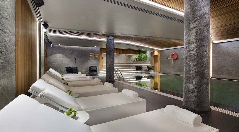DoubleTree by Hilton Hotel Istanbul - Piyalepasa