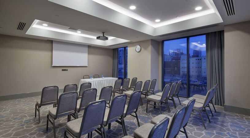 Hilton Garden Inn Istanbul Airport