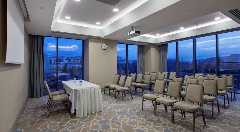 Hilton Garden Inn Istanbul Airport