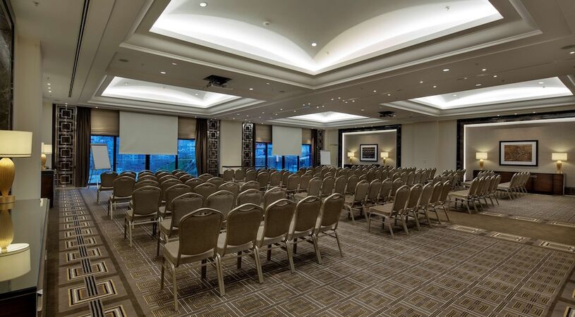 Hilton Istanbul Bomonti Hotel & Conference Center
