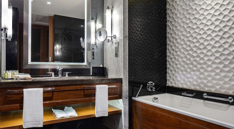 Hilton Istanbul Bomonti Hotel & Conference Center