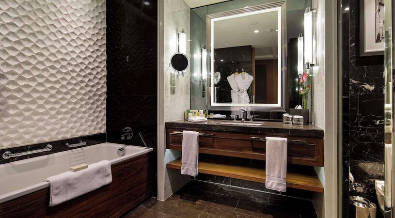 Hilton Istanbul Bomonti Hotel & Conference Center