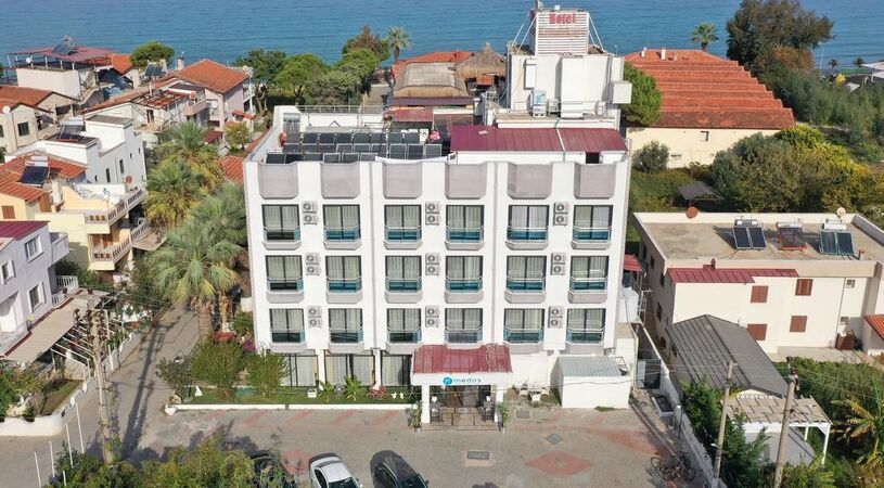 Kuş Adası Medos Beach Hotel