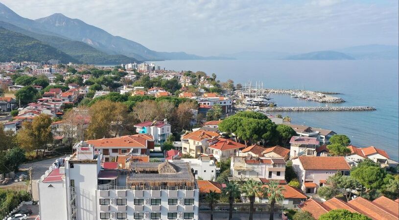 Kuş Adası Medos Beach Hotel