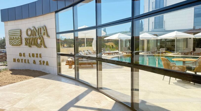 Cunda Kızılca  De Luxe Hotel & Spa