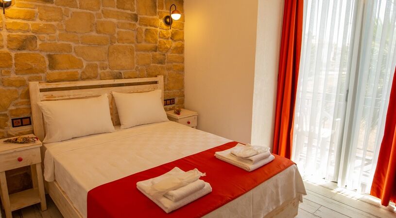Neo Beach Cunda Hotel