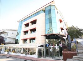 Grand Nora Hotel