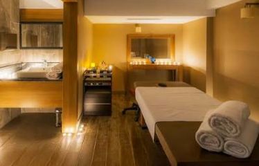 Extreme Kuzey Ege Yaz Turu Denize Sıfır Heramis Termal Tatil Köyünde  4 Gece konaklamalı