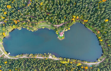 The Si̇gn Esentepe Otel Konaklamalı Haftasonu Safranbolu Yörükköy  Abant Gölcük Gölü Turu